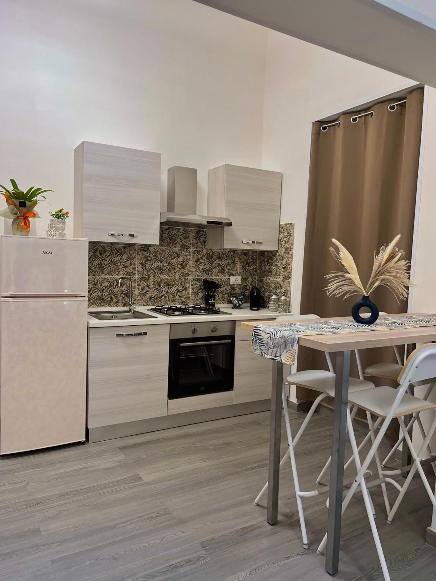Amira Guest House Catania Exterior photo
